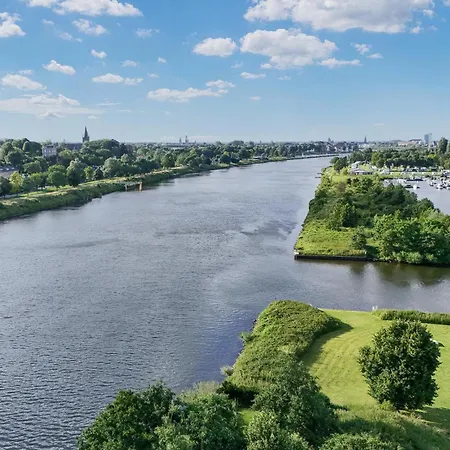 House Boat Athene 4*