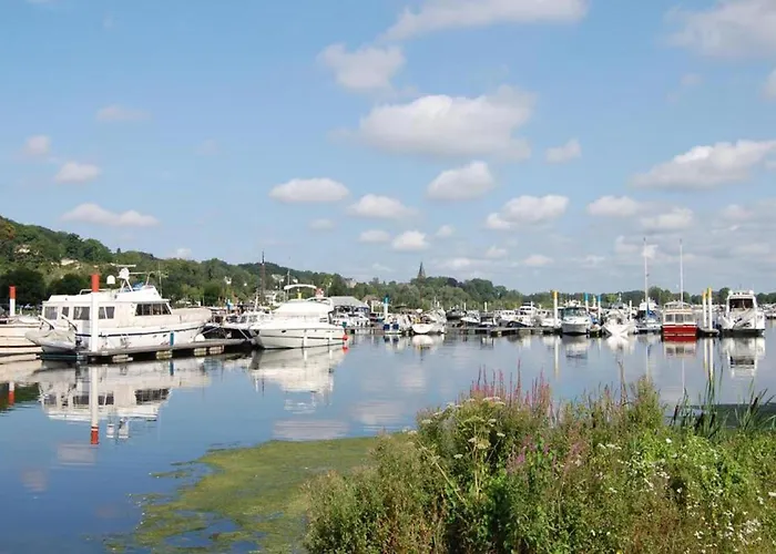 House Boat Athene 4* Maastricht