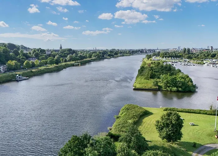 House Boat Athene 4*