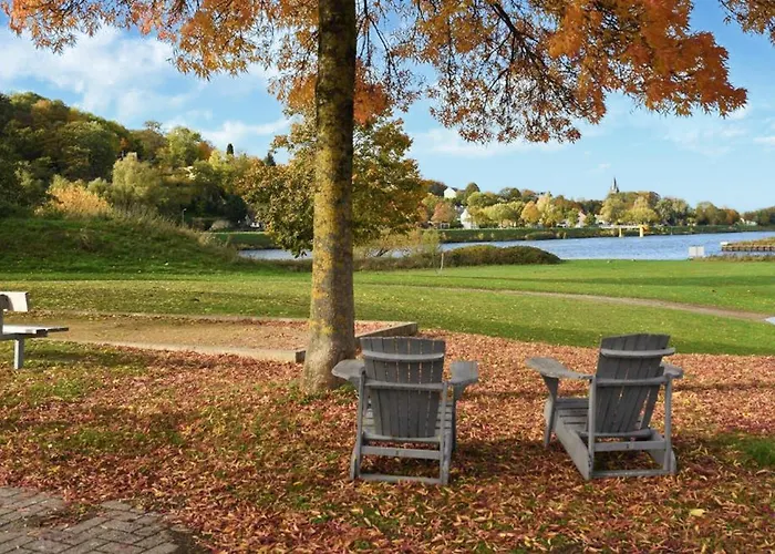 House Boat Athene Maastricht